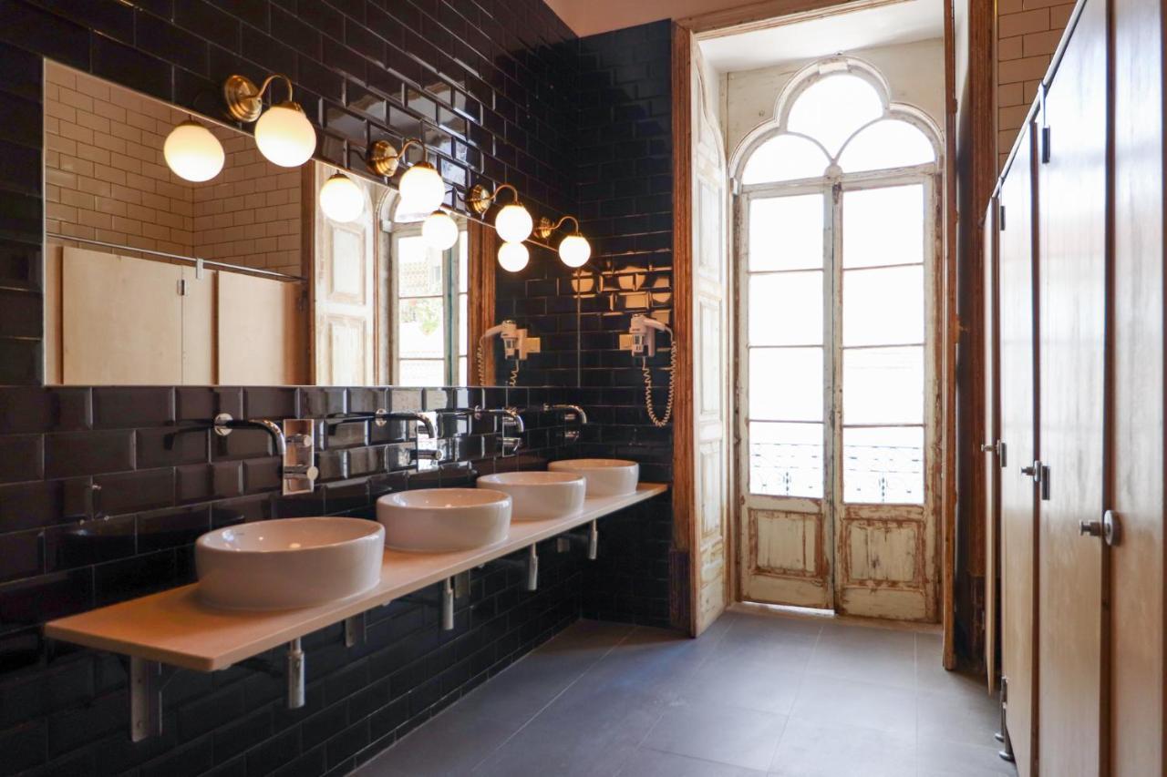 פארו Tilia Hostel מראה חיצוני תמונה
